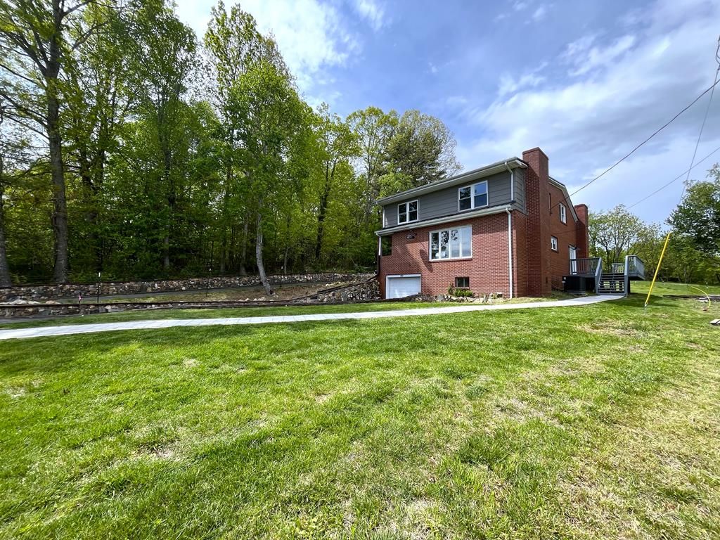 Photo of 353 Greenbriar Road, Hillsville, VA 24343 (MLS # 110065)