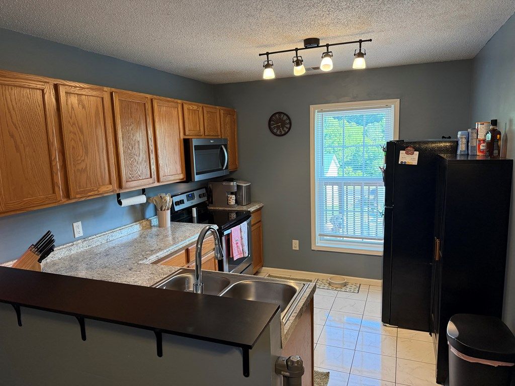 Photo of 274 Highland St, Gate City, VA 24251 (MLS # 110159)