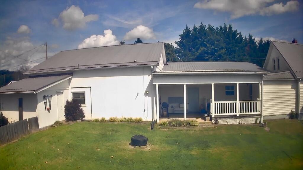 Photo of 105 N 20th Street, Wytheville, VA 24832 (MLS # 112369)