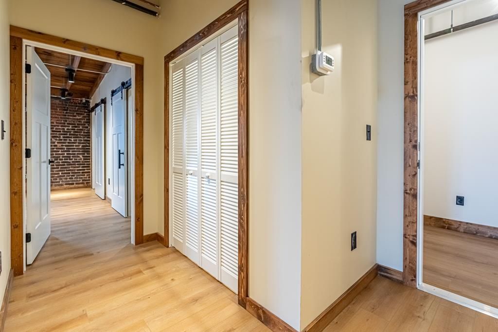 Photo of 453800 E Main St, Kingsport, TN 37660 (MLS # 104734)