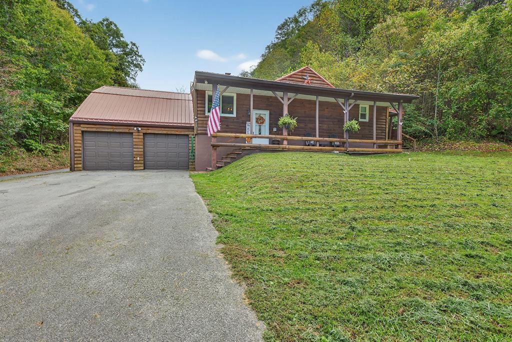 Photo of 158 Jones Hollow Road, Bristol, TN 37620 (MLS # 103618)
