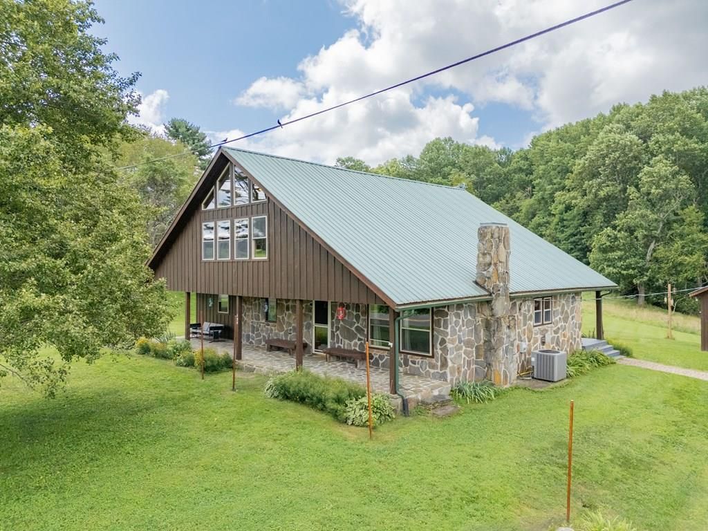 Photo of 130 Volunteer Rd, Hillsville, VA 24343 (MLS # 103048)