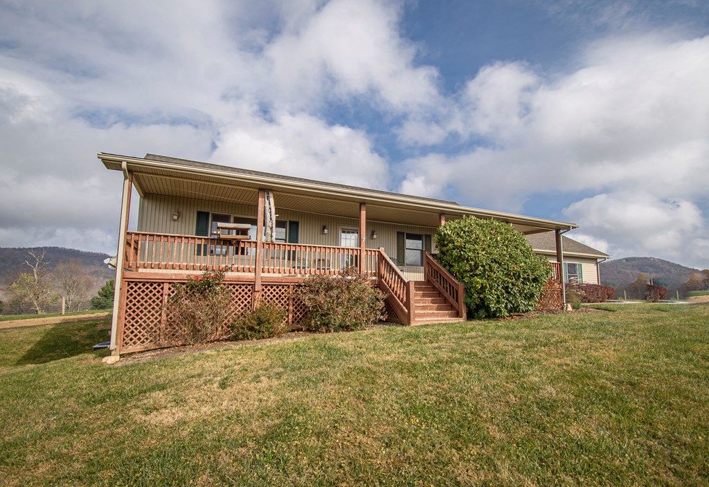 Photo of 5485 Buffalo Mountain Rd, Willis, VA 24380 (MLS # 104144)