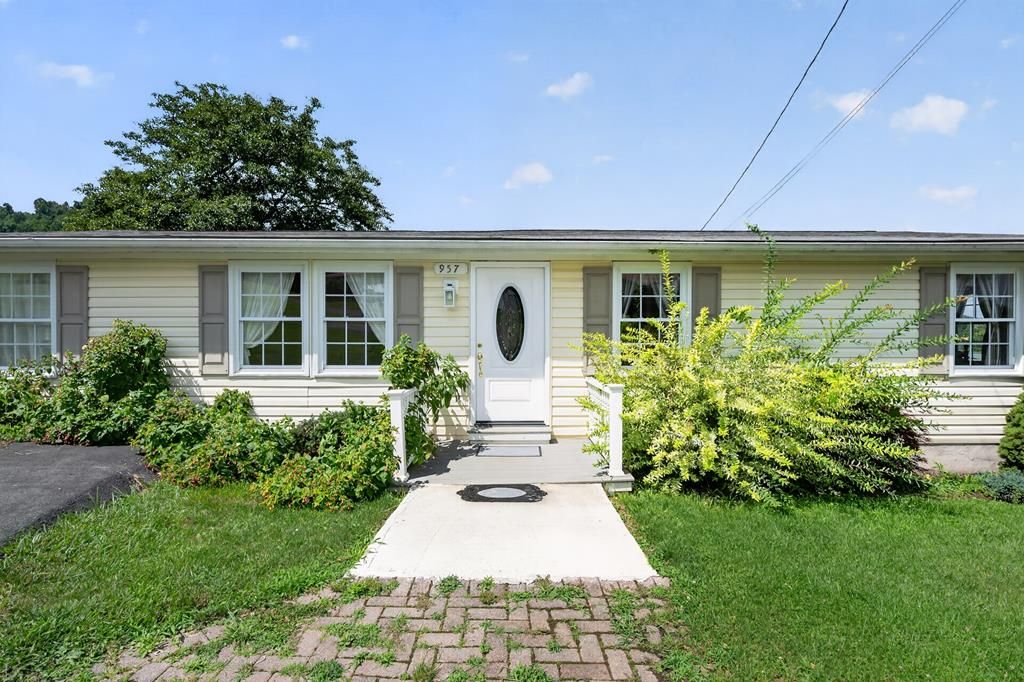 Photo of 957 Hubbard Town Road, Honaker, VA 24260 (MLS # 110953)