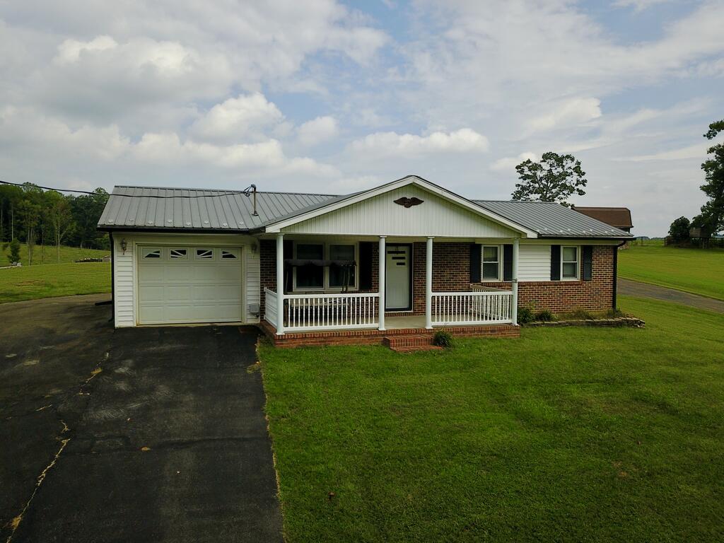 Photo of 190 Apricot Lane, Galax, VA 24333 (MLS # 111970)