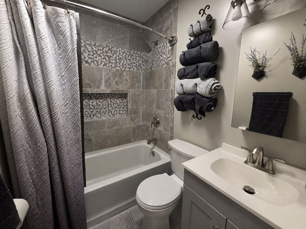 Photo of 1028 Carson St, Radford, VA 24141 (MLS # 110083)