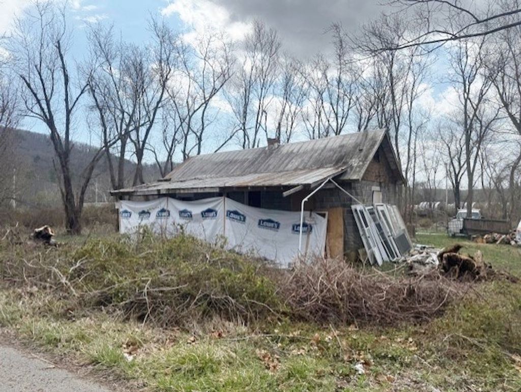 Photo of 183 Horseshoe Dr #N/A, Max Meadows, VA 24360 (MLS # 109231)