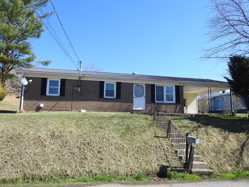 Photo of 101 Hanks Street, Galax, VA 24333 (MLS # 109091)