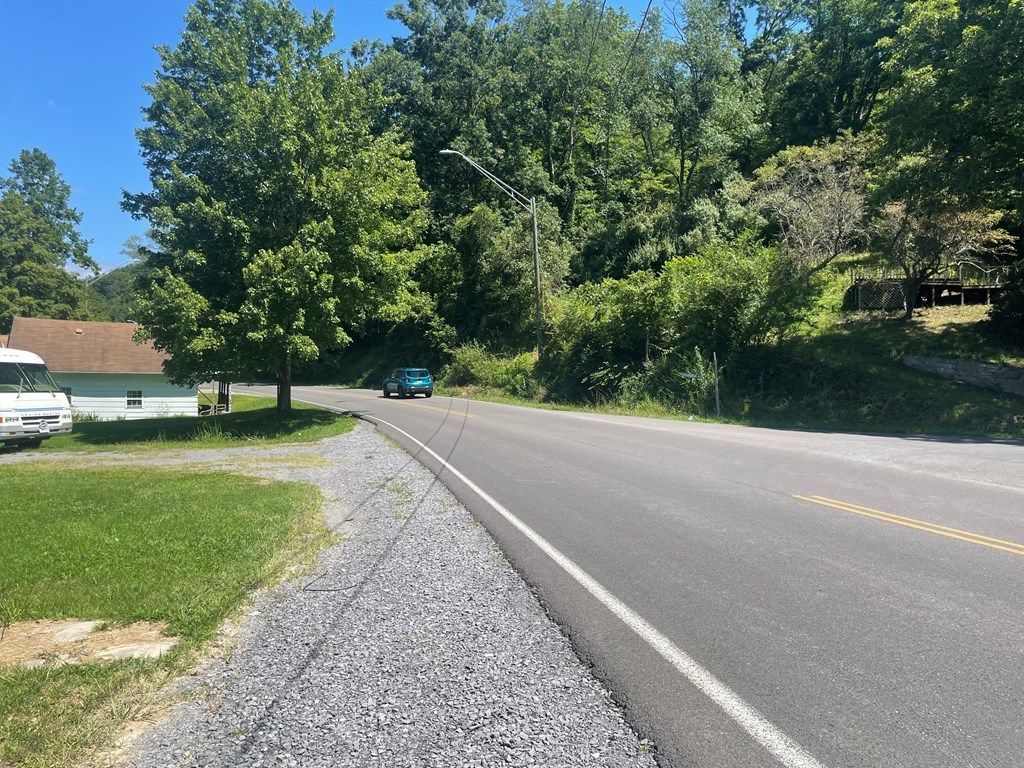 Photo of 1780 Kents Ridge Rd #0, Cedar Bluff, VA 24609 (MLS # 105748)