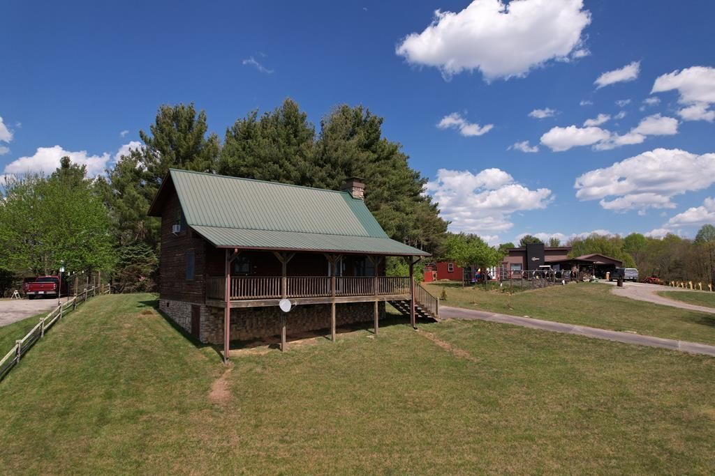 Photo of 105 Overlook Trail, Fancy Gap, VA 24328 (MLS # 109855)