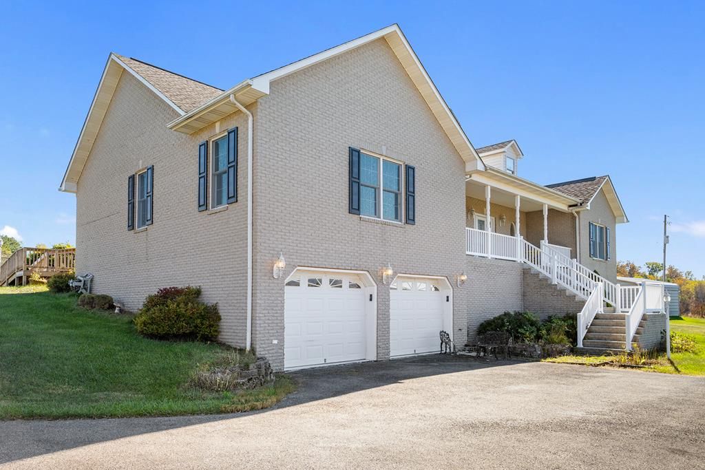 Photo of 141 Akers Road, Wytheville, VA 24382 (MLS # 103891)