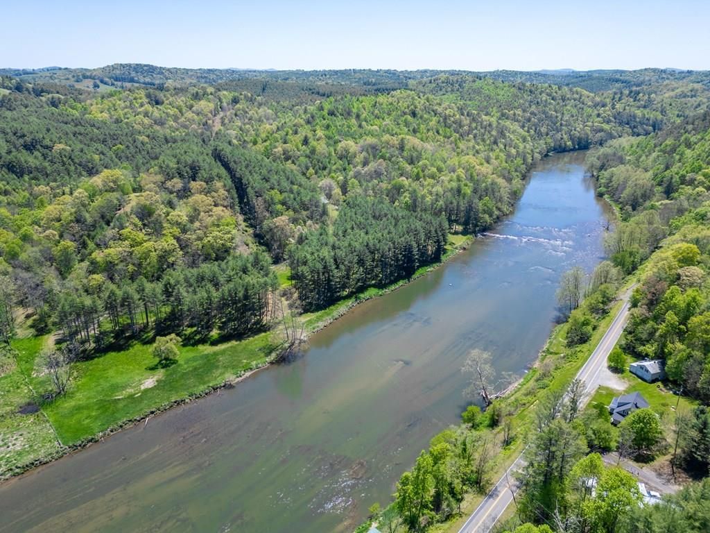 Photo of 5 Old Boyer's Ferry Rd #5, Galax, VA 24333 (MLS # 103081)