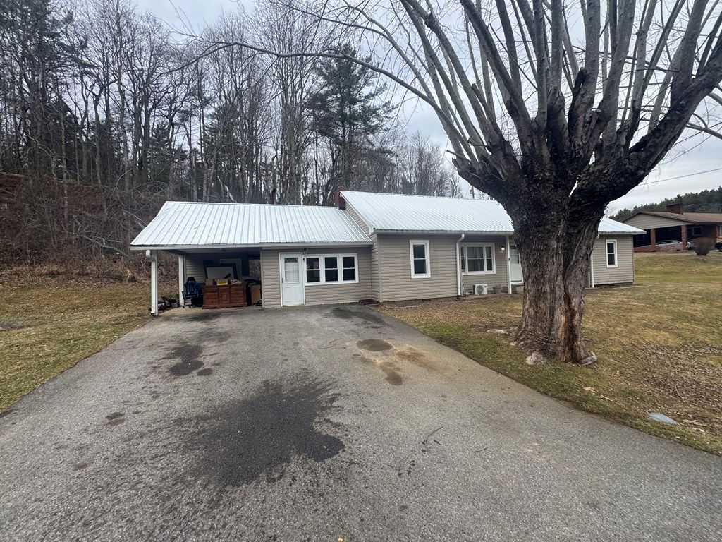 Photo of 5216 Peaks Mountain Road, Galax, VA 24333 (MLS # 104575)