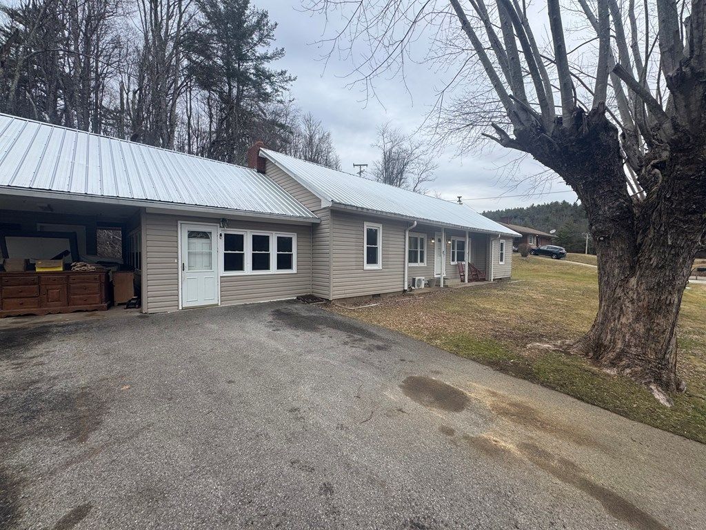 Photo of 5216 Peaks Mountain Road, Galax, VA 24333 (MLS # 104575)