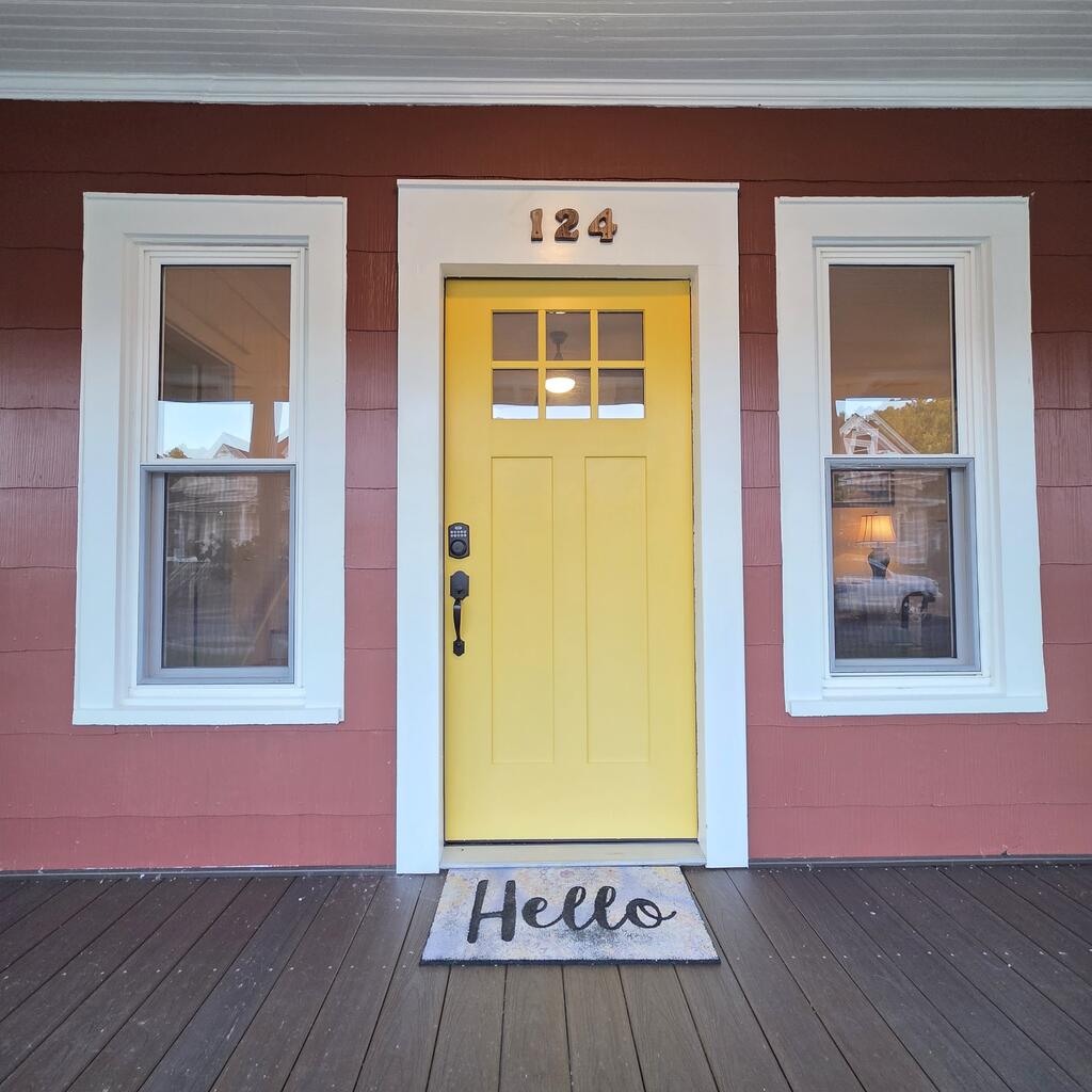 Photo of 124 Lee Drive, Fries, VA 24330 (MLS # 112176)