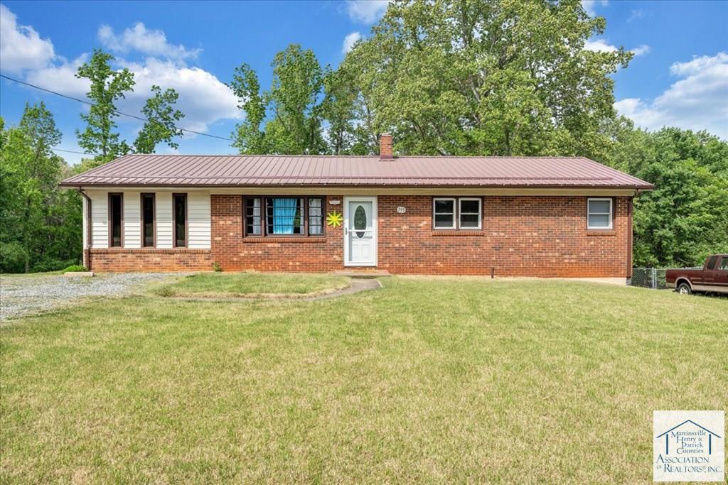 795 Longview Dr
