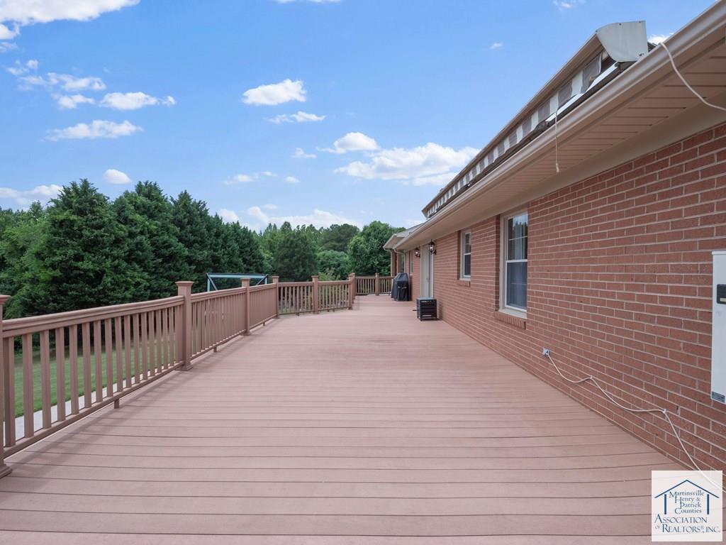 412 Sedgefield Dr