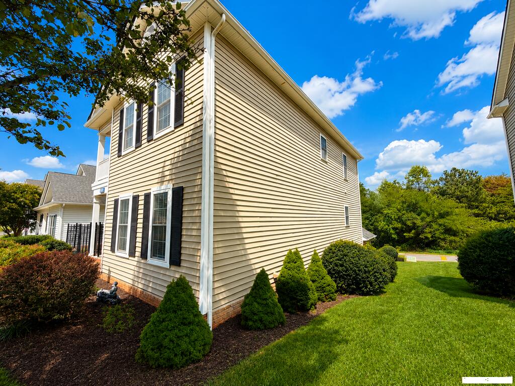 1153 Cranberry Ct