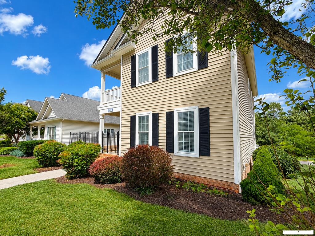 1153 Cranberry Ct