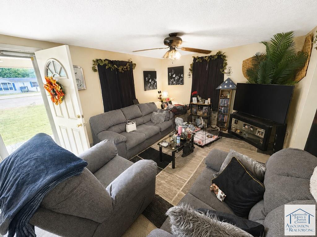 371 Candy Grove Rd