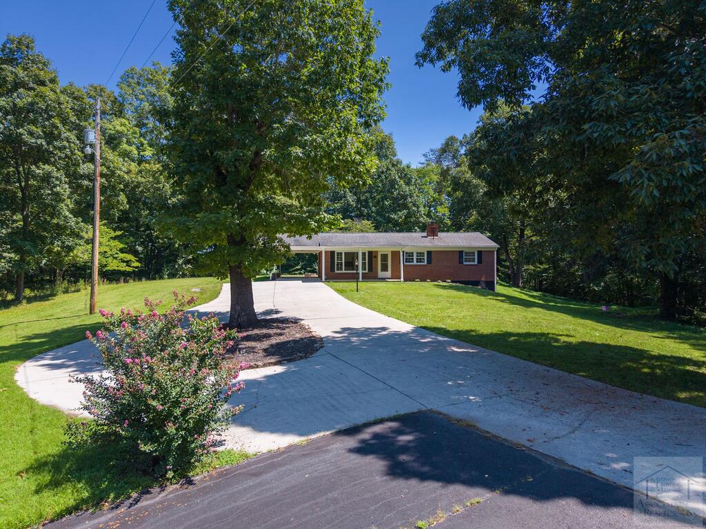 106 Pinwell
