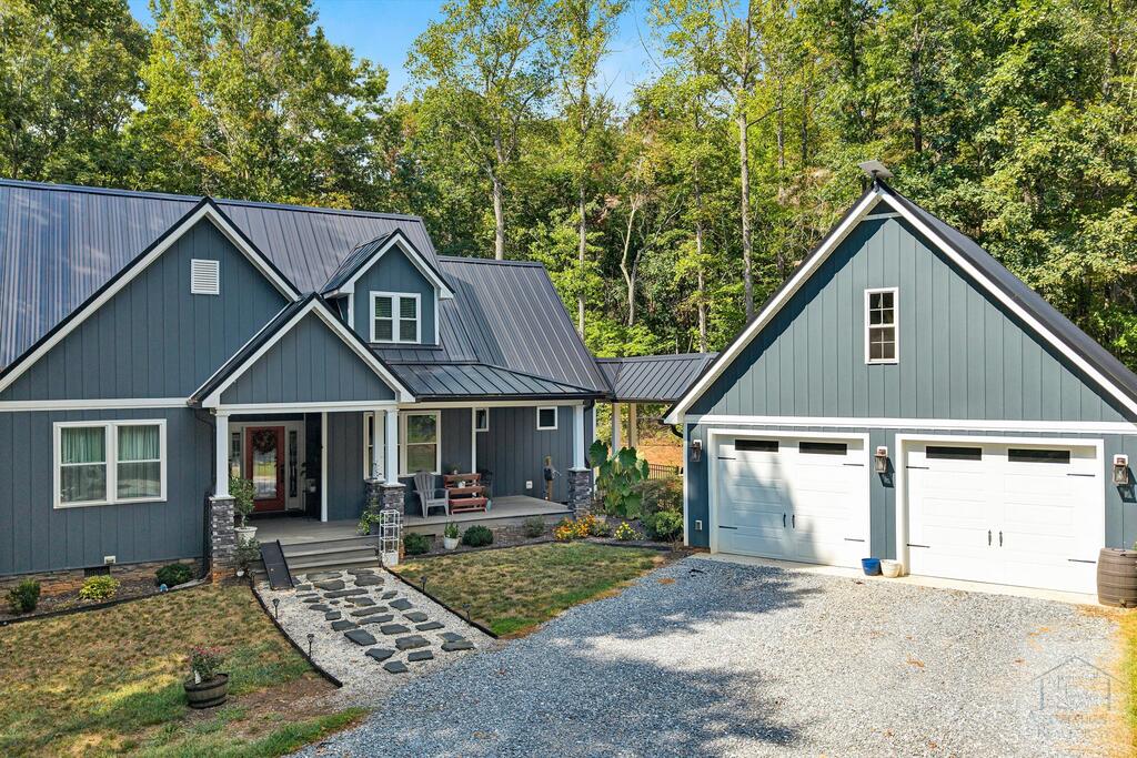 538 North Fork Dr