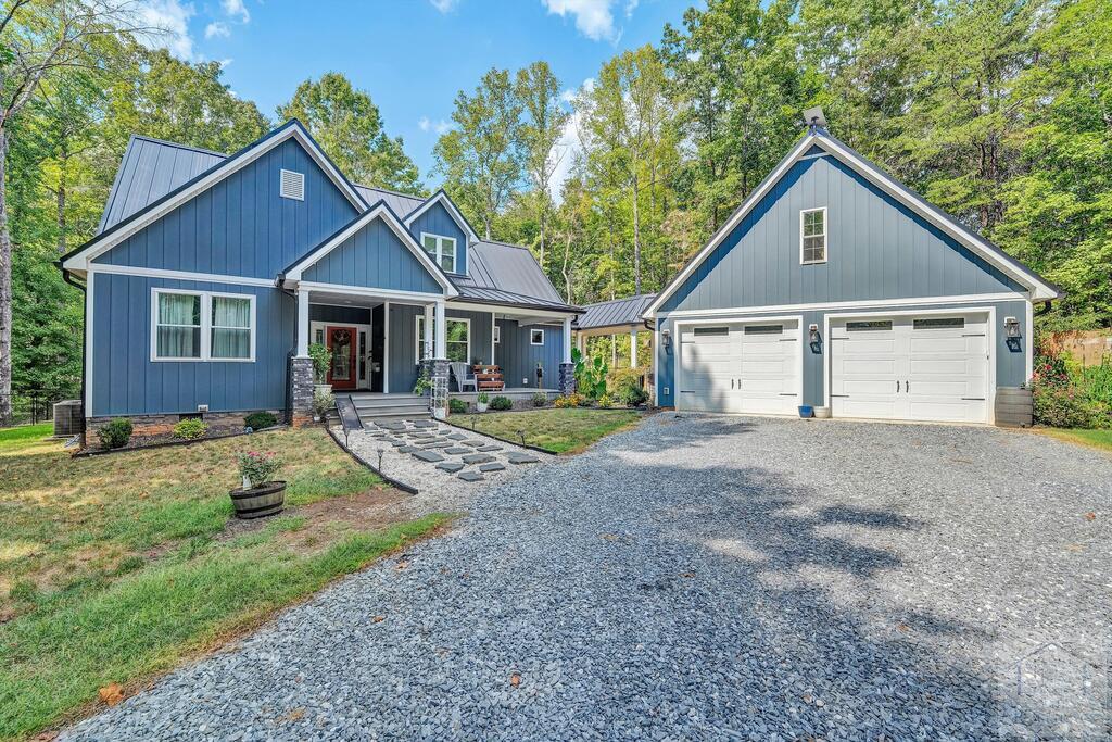 538 North Fork Dr