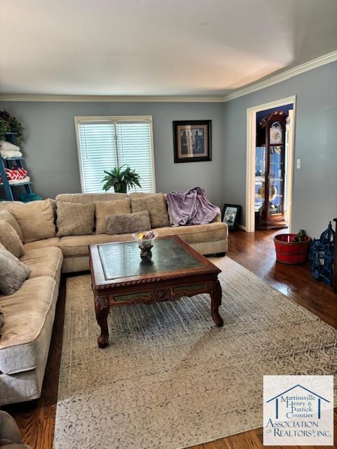 1216 Knollwood Place