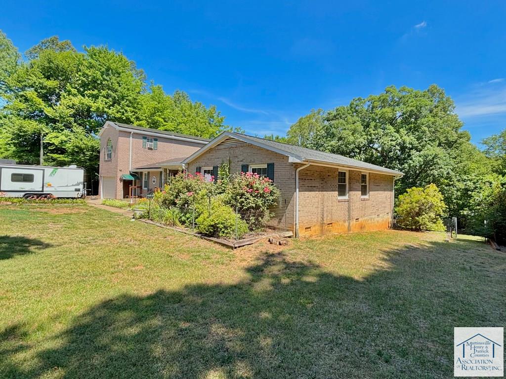 1608 Terry's Mountain Rd