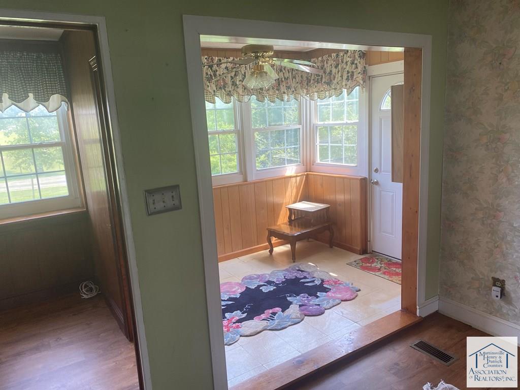 100 Fairsky Dr