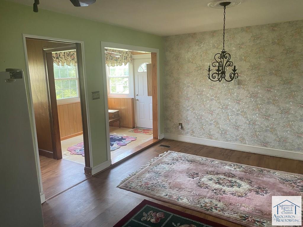 100 Fairsky Dr