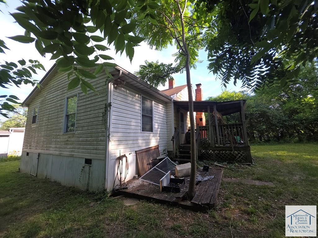 1745 Roanoke Ave SW