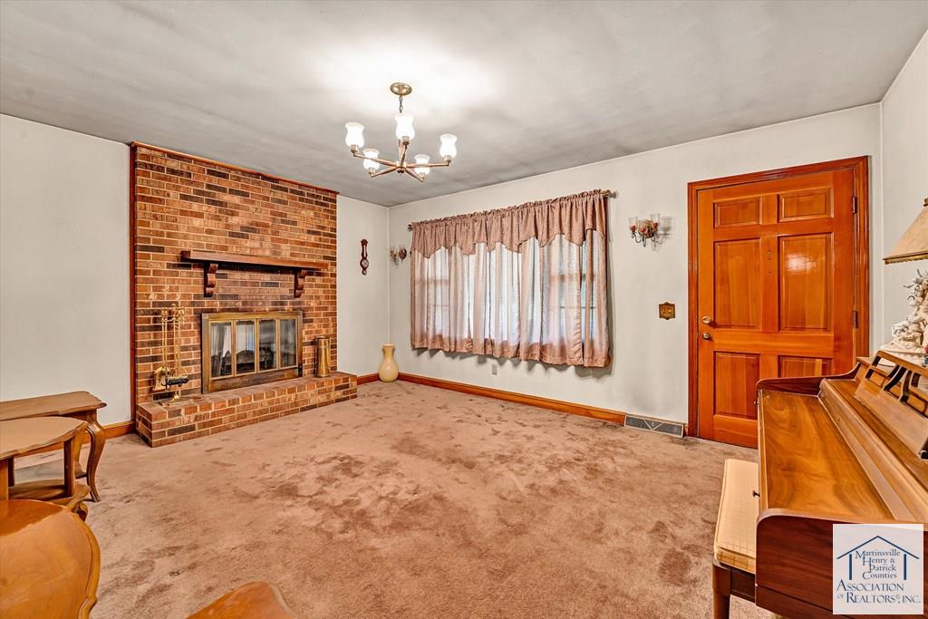 63 Archway Rd