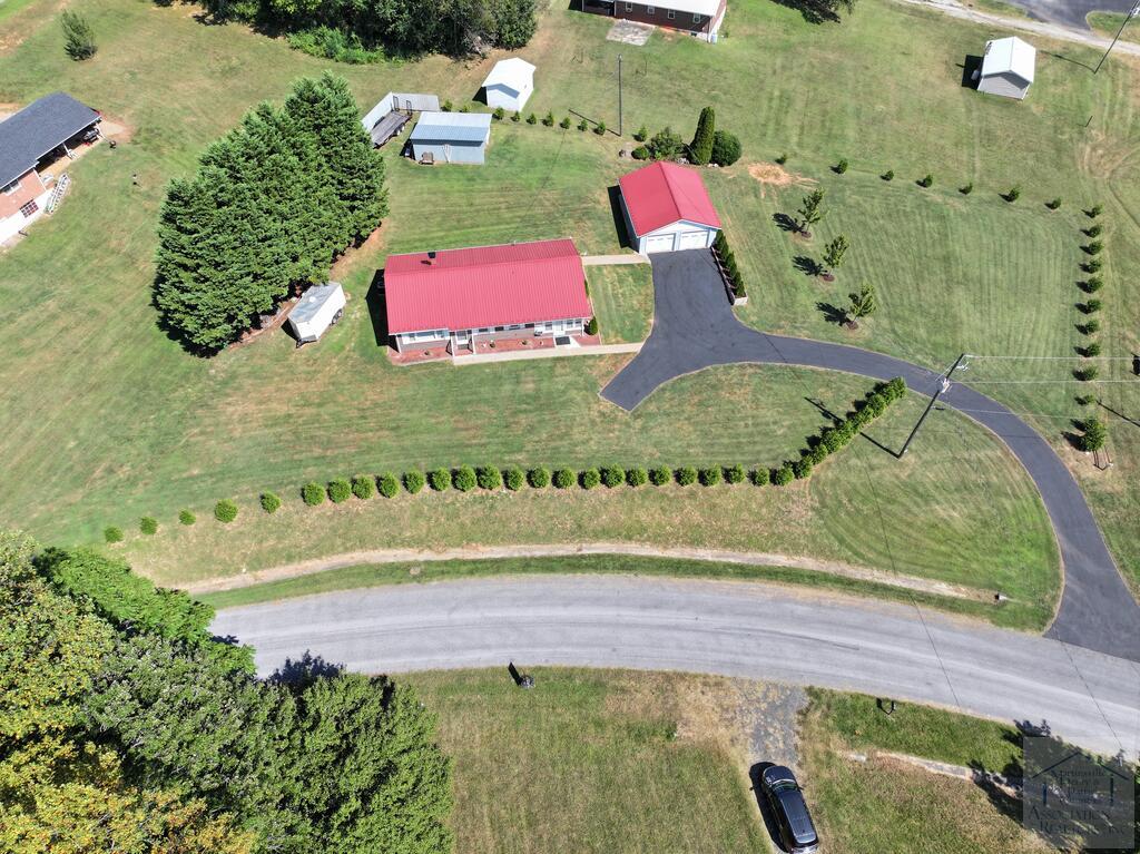 62 Connect Rd