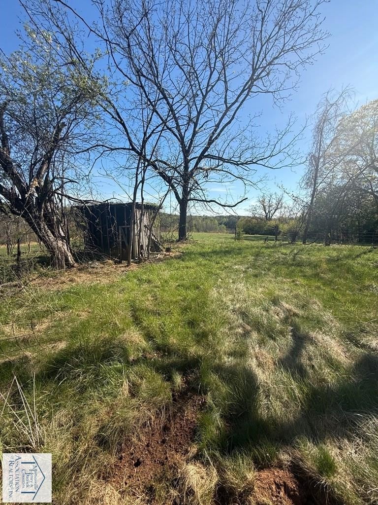 60 Ashgrove Ln,