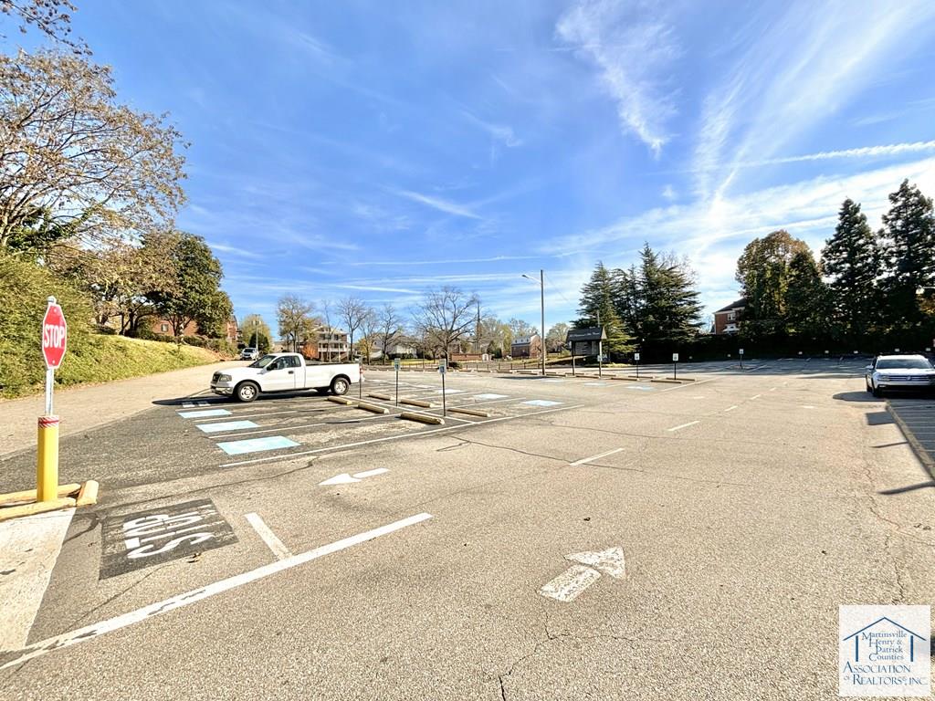 15 Cleveland Avenue 10,11