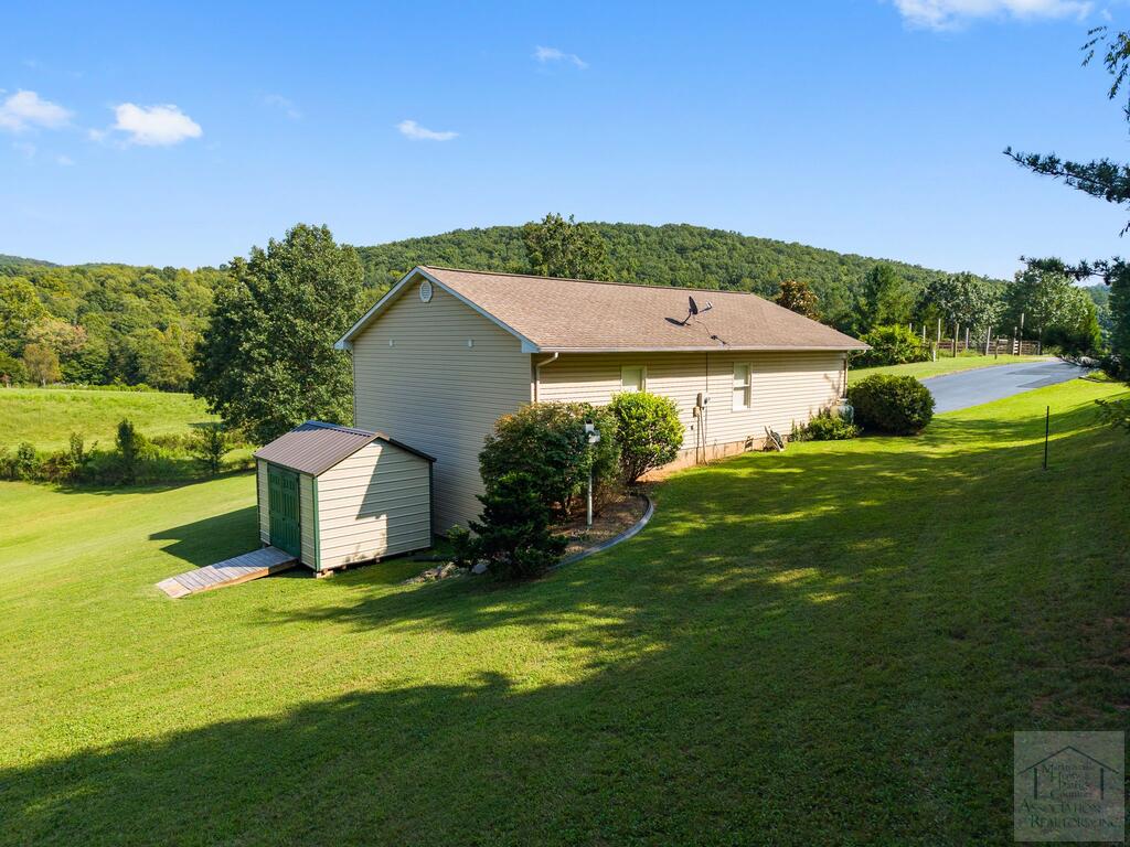 57 Chestnut Tree Rd