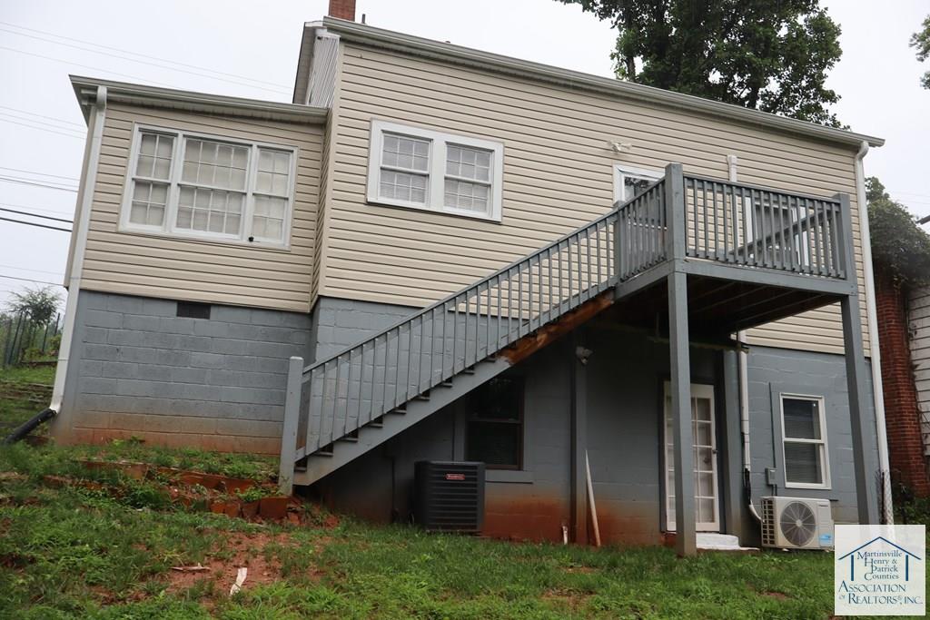 1212 Chatham Heights Rd