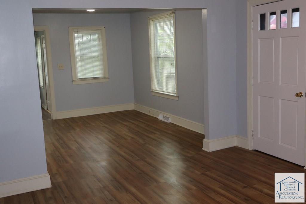 1212 Chatham Heights Rd