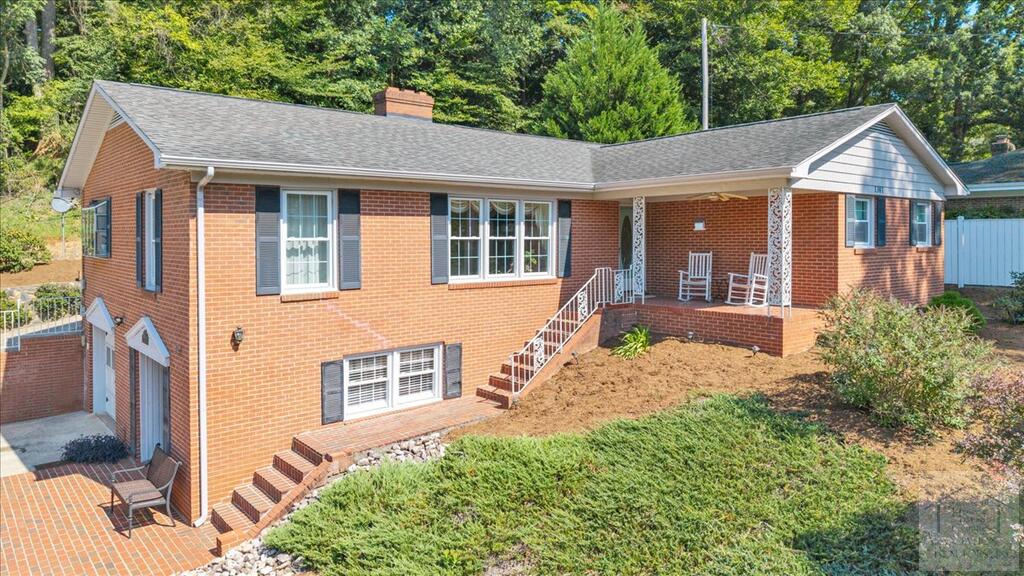 1301 Sam Lions Trail