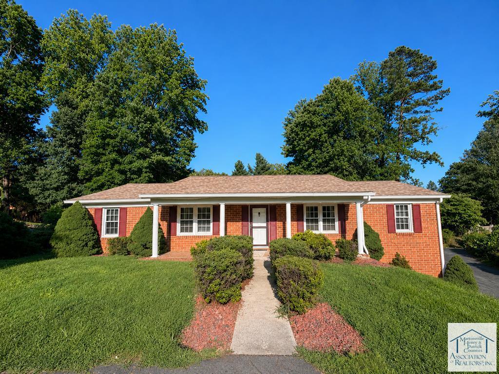 292 Robinhood Rd