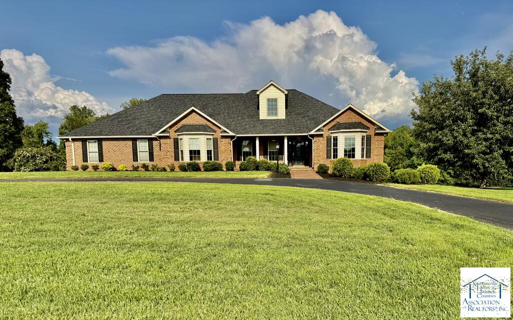 220 Owsley Dr