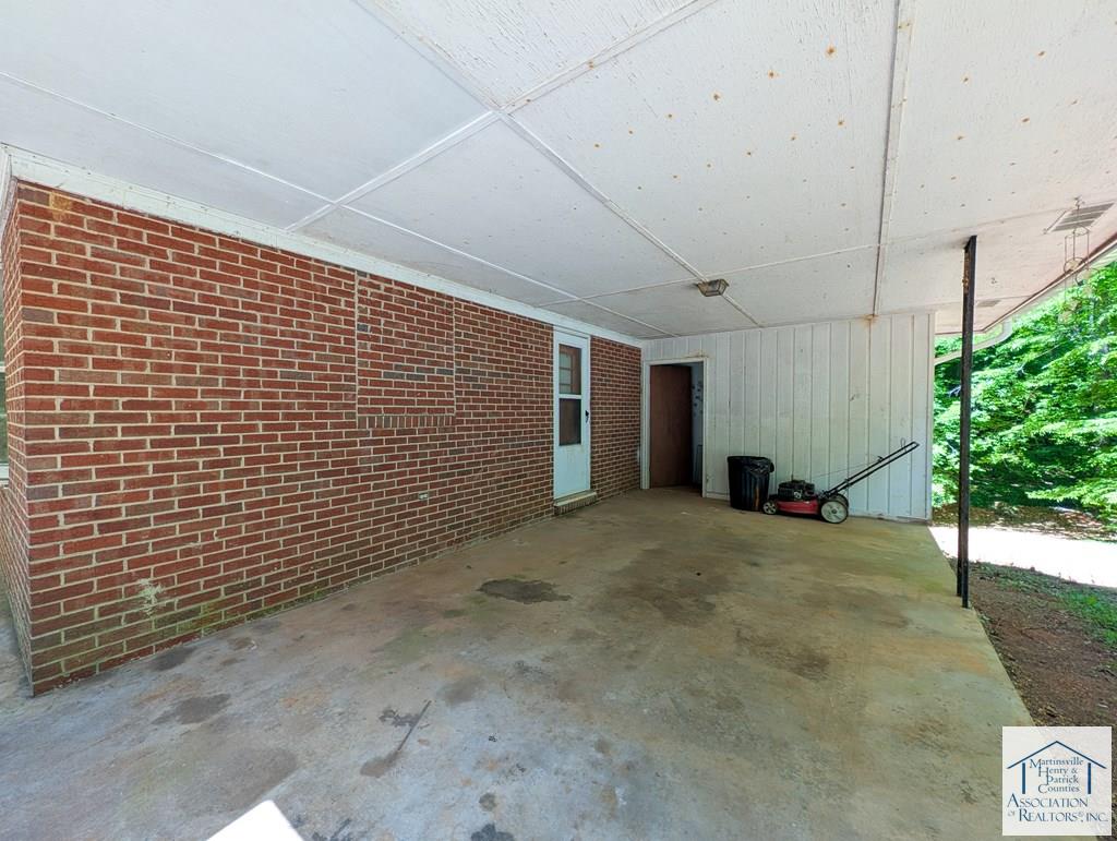 140 Beverly Lane