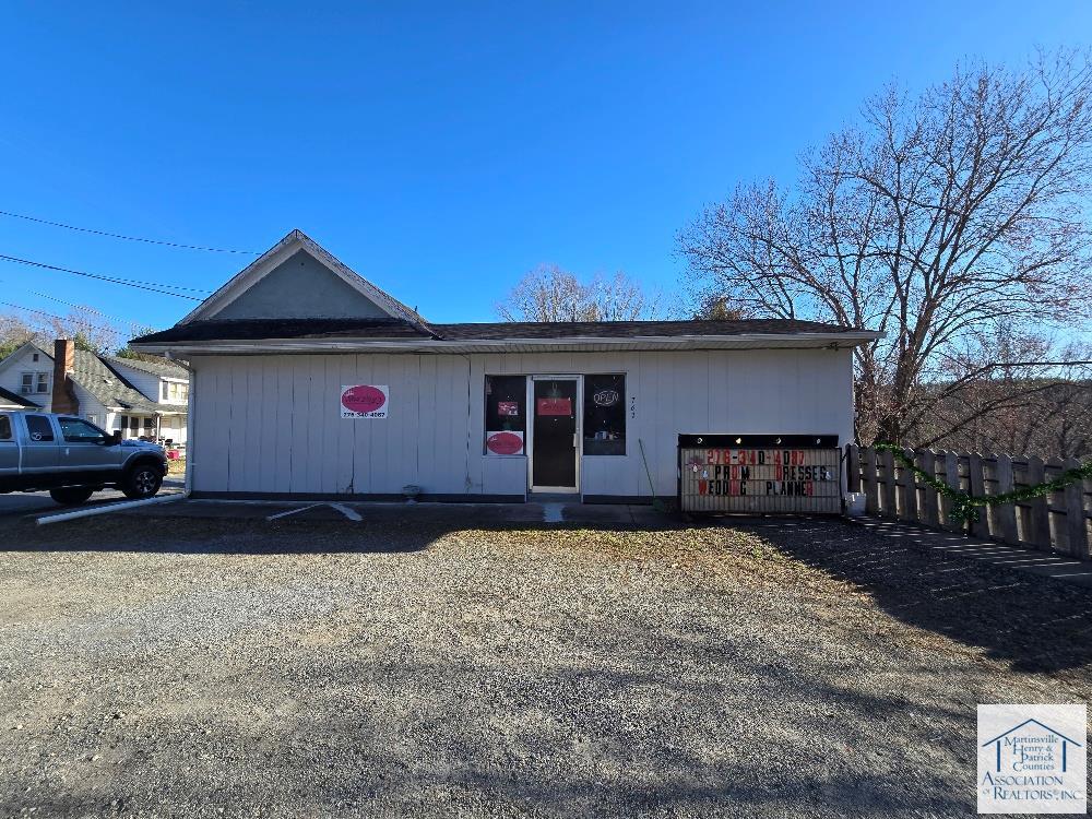 767 Dillons Fork Rd