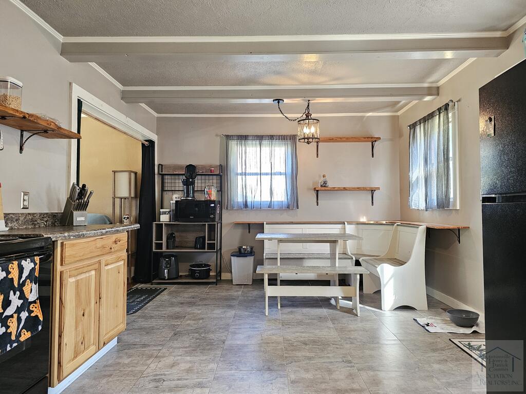 107 Bland Rd
