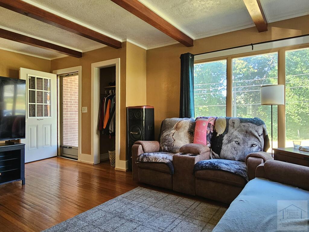 107 Bland Rd