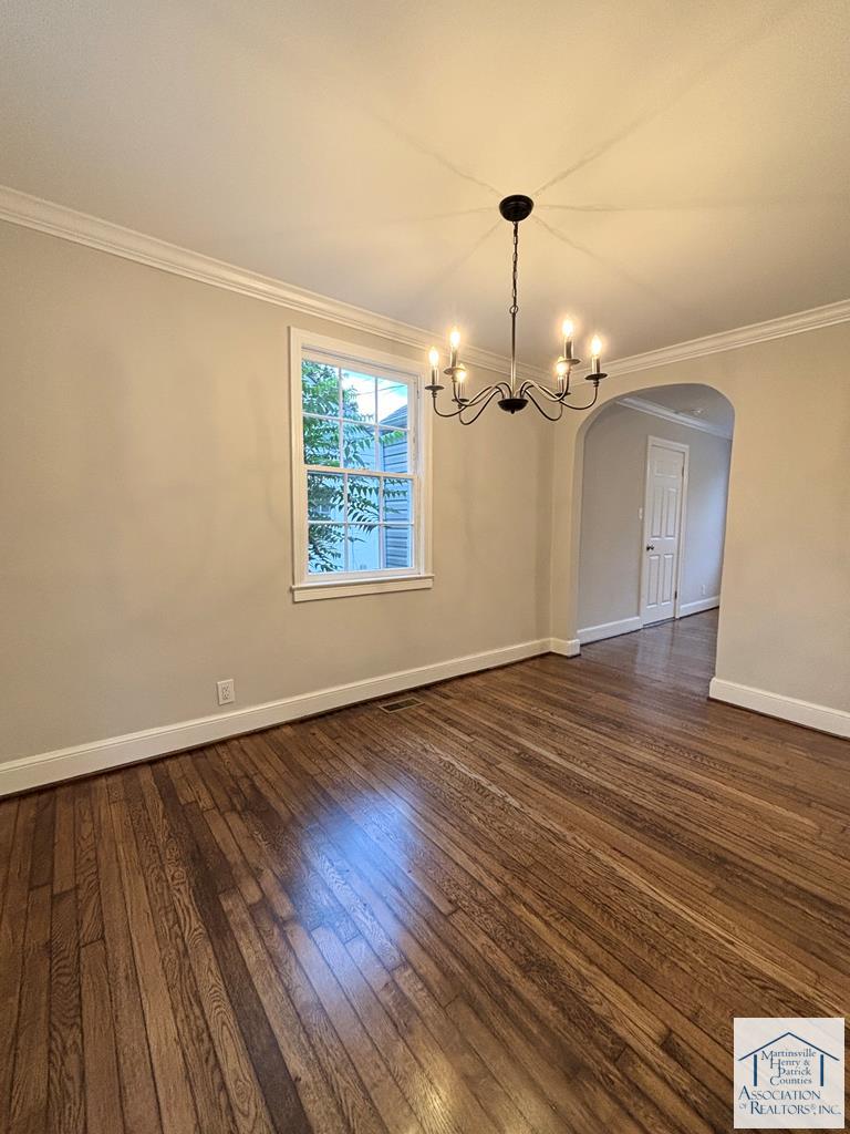 906 Spruce