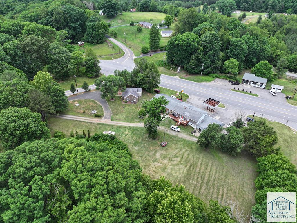 43 Old Well Rd