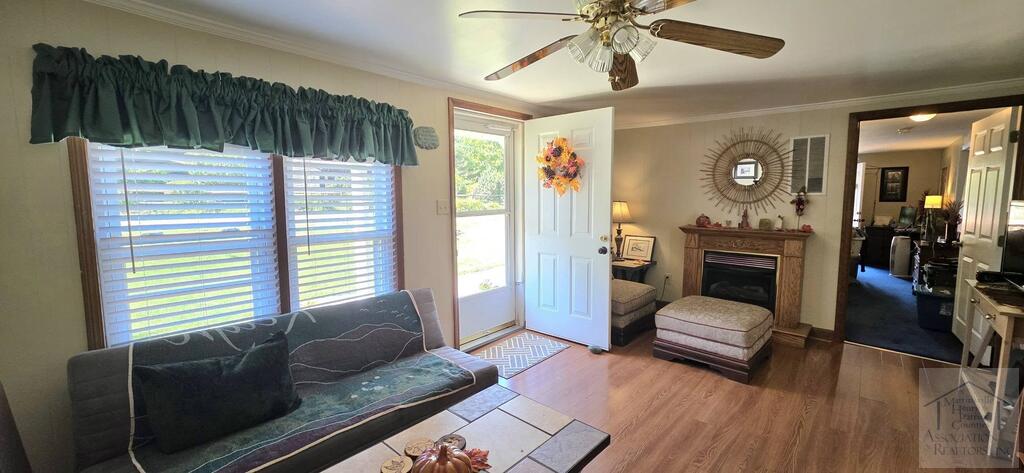 1244 Fairmont Dr