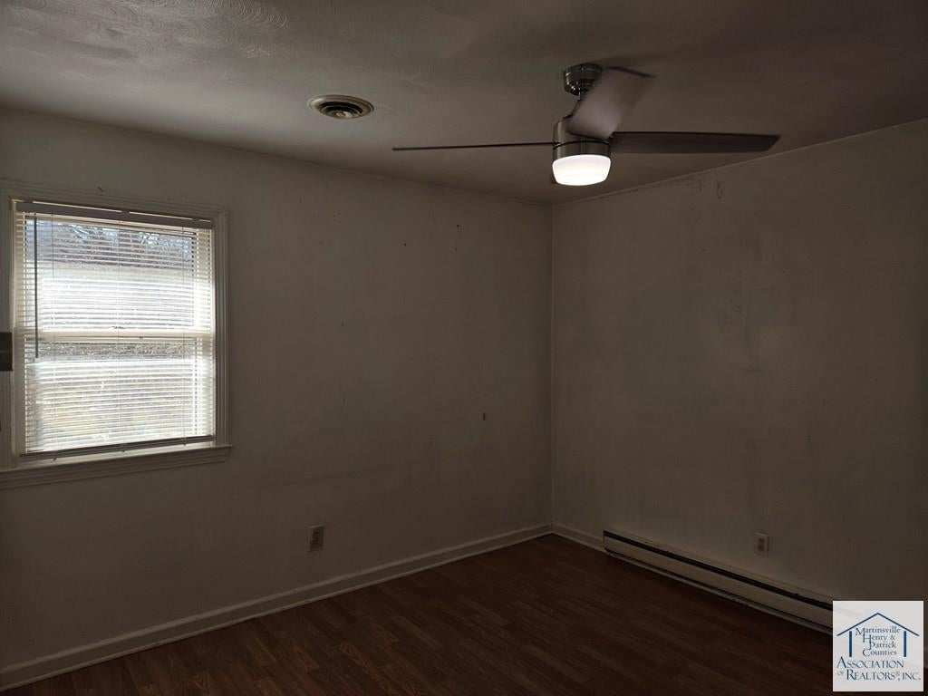 631 Carver Rd